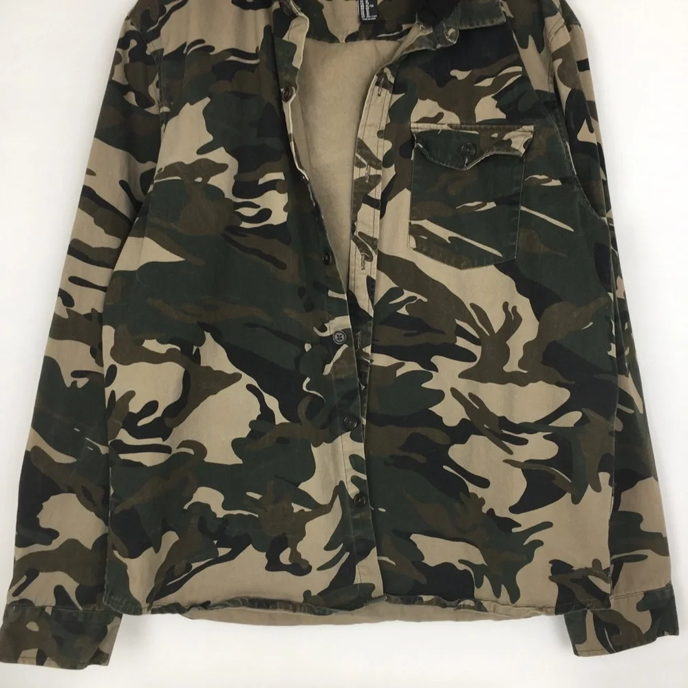 Forever 21 Army Camo Jacket Hoodie Mens Size XL Utility Shacket Green